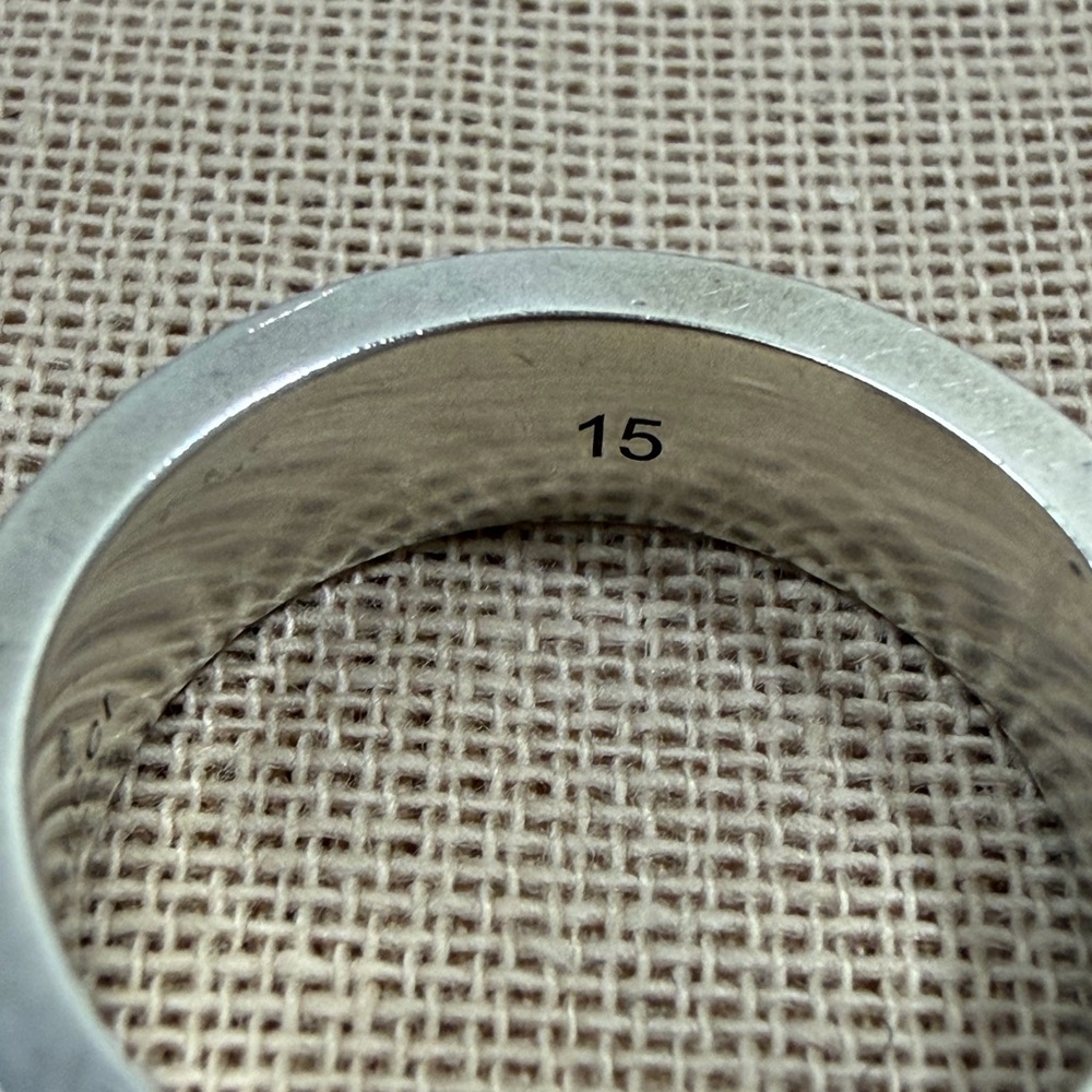 Gucci Interlocking G Silver Ring - image 8